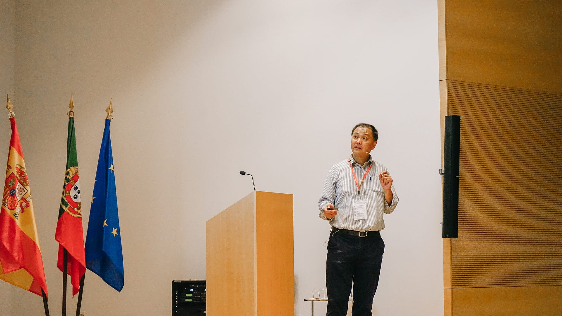 INL Colloquium with Hongjie Dai, Professor of Chemistry at Stanford University