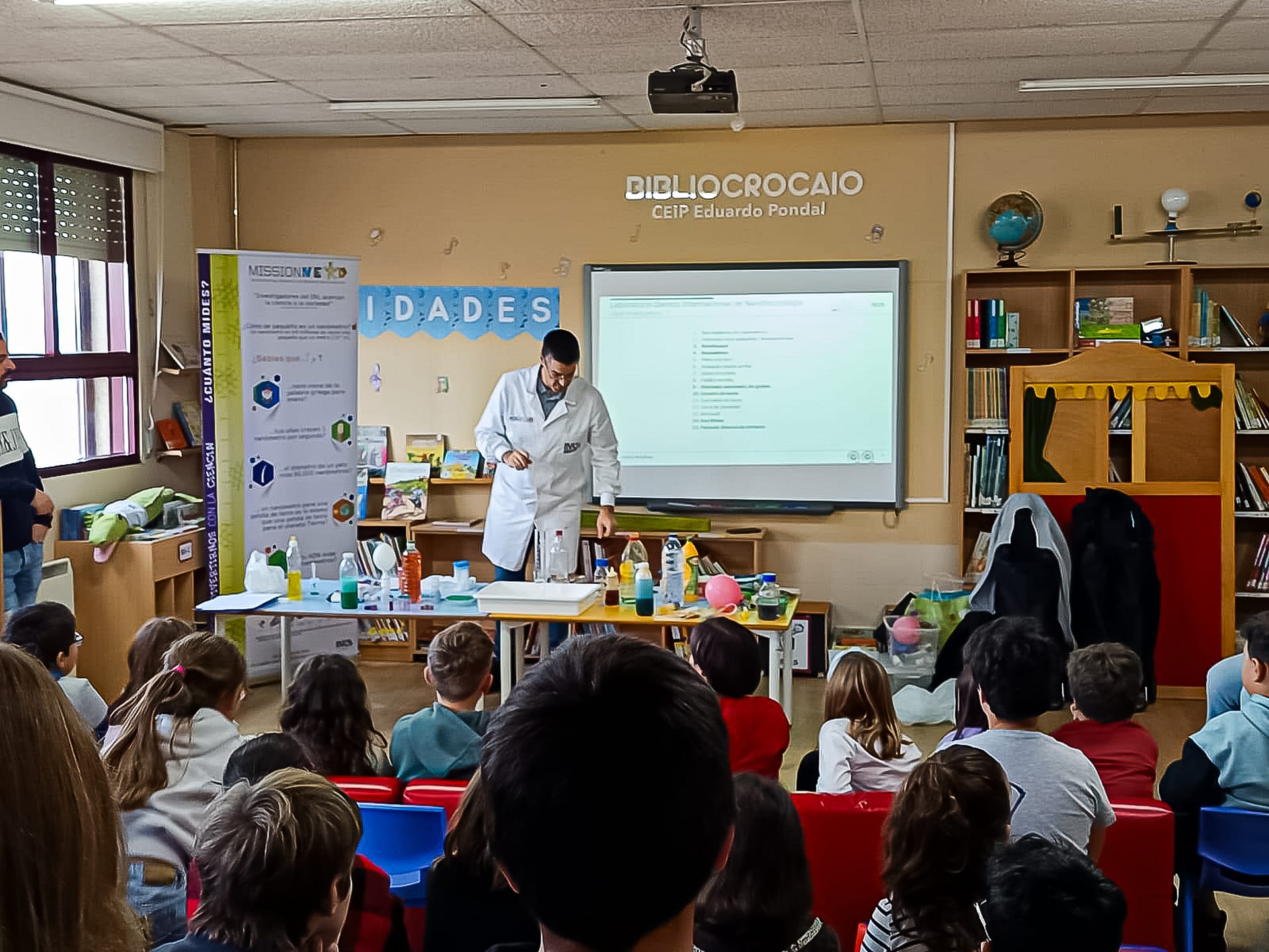 Mission NERD Brings Science to Life at Eduardo Pondal